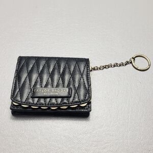 Taylor Brooke new york black key chain wallet